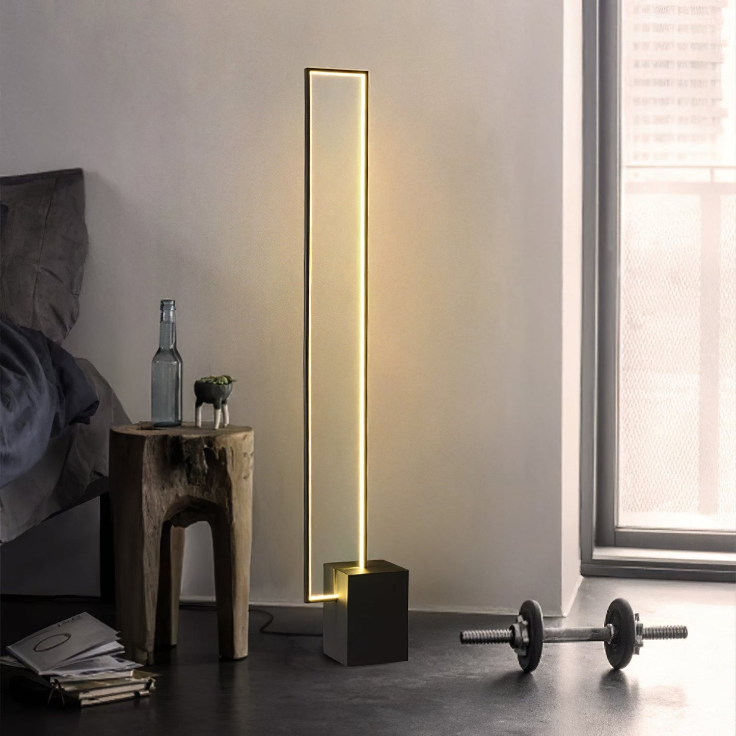 Edge Floor Lamp with Integrated LED - Modern Black Design