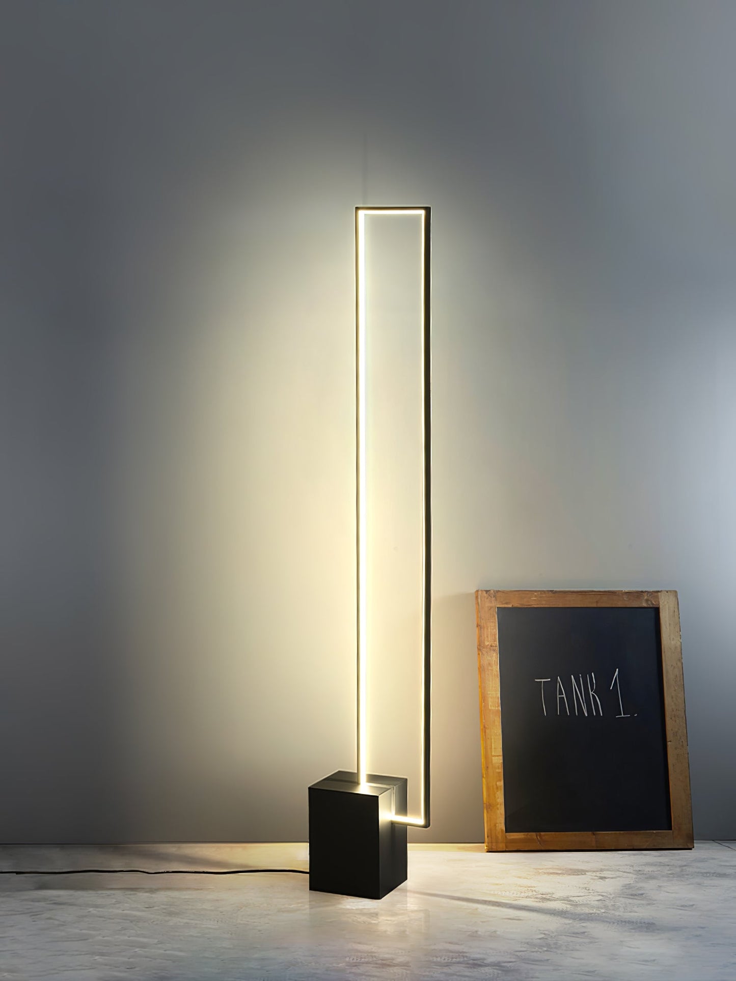 Edge Floor Lamp with Integrated LED - Modern Black Design