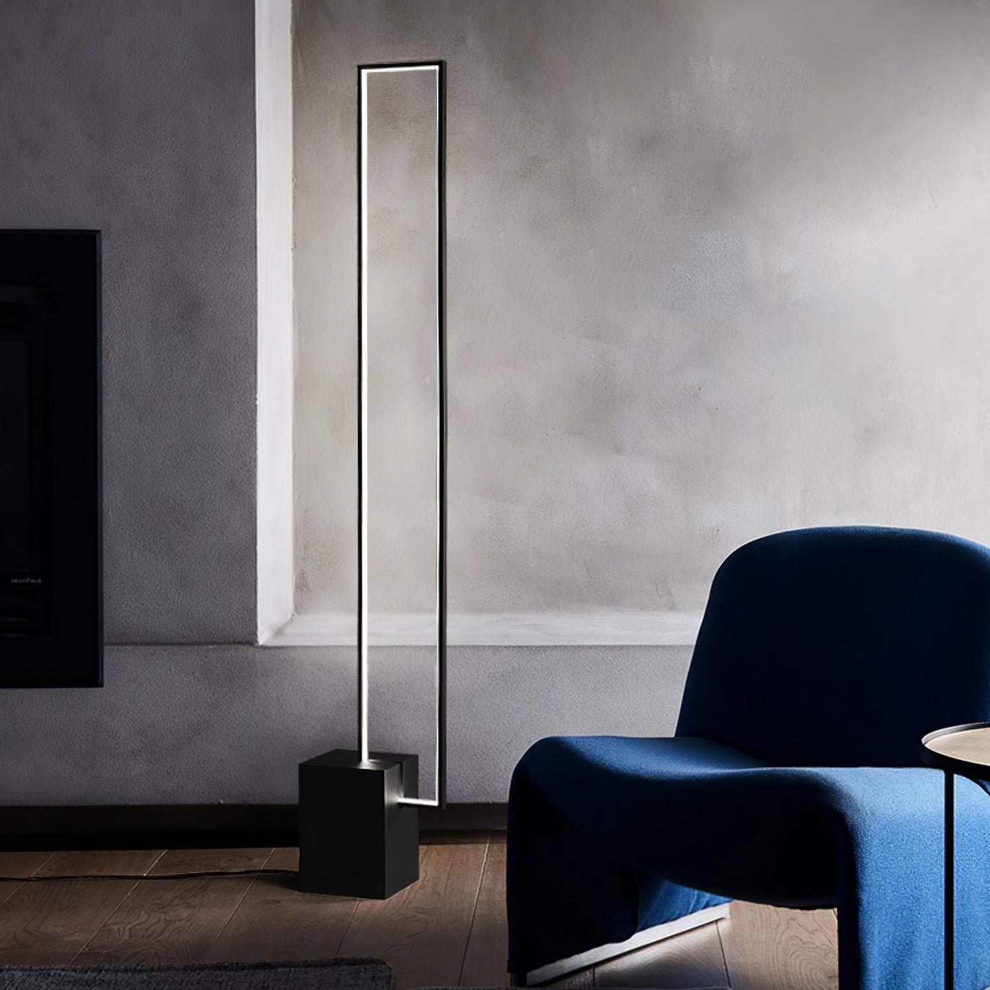 Edge Floor Lamp with Integrated LED - Modern Black Design