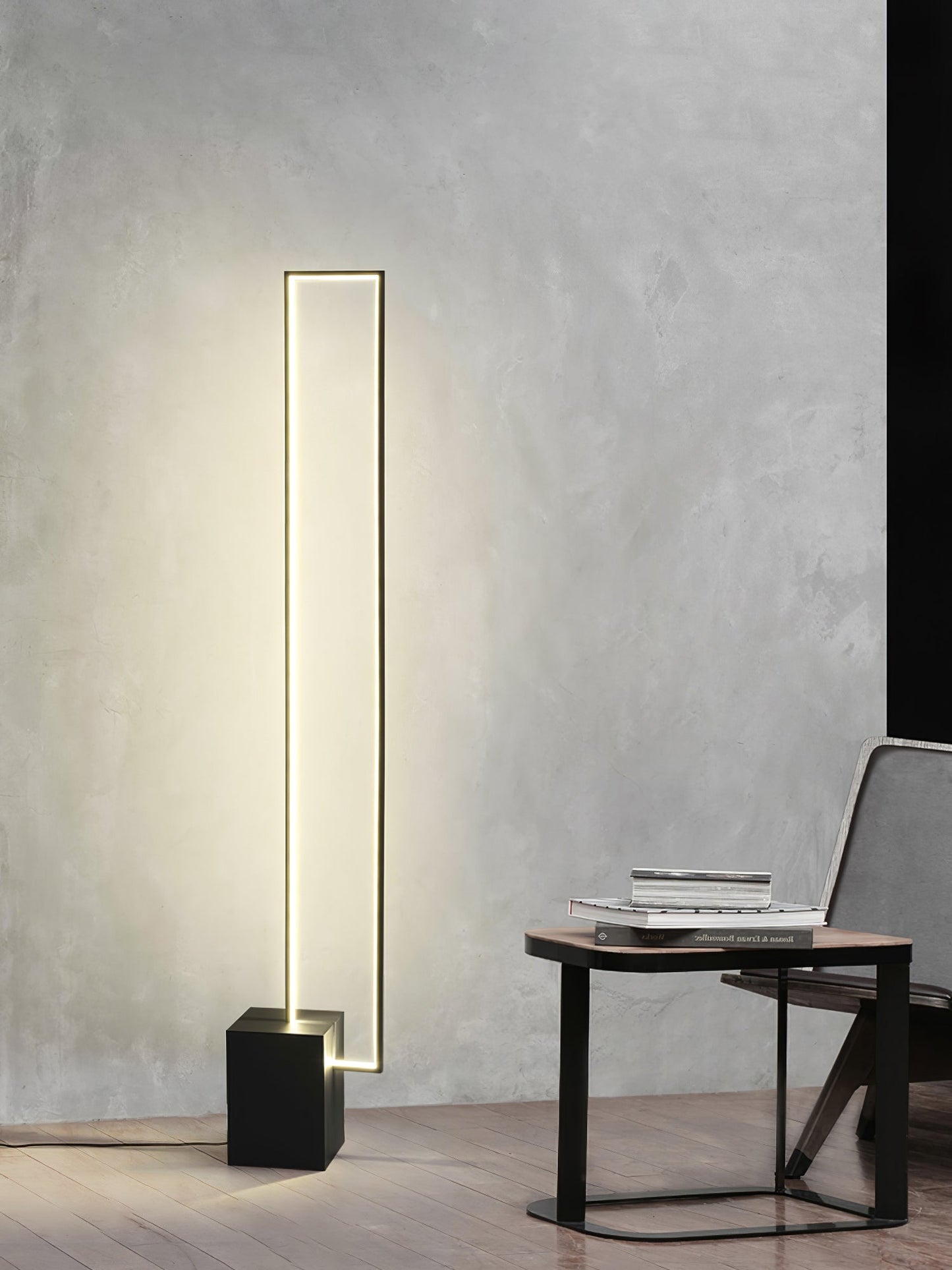 Edge Floor Lamp with Integrated LED - Modern Black Design