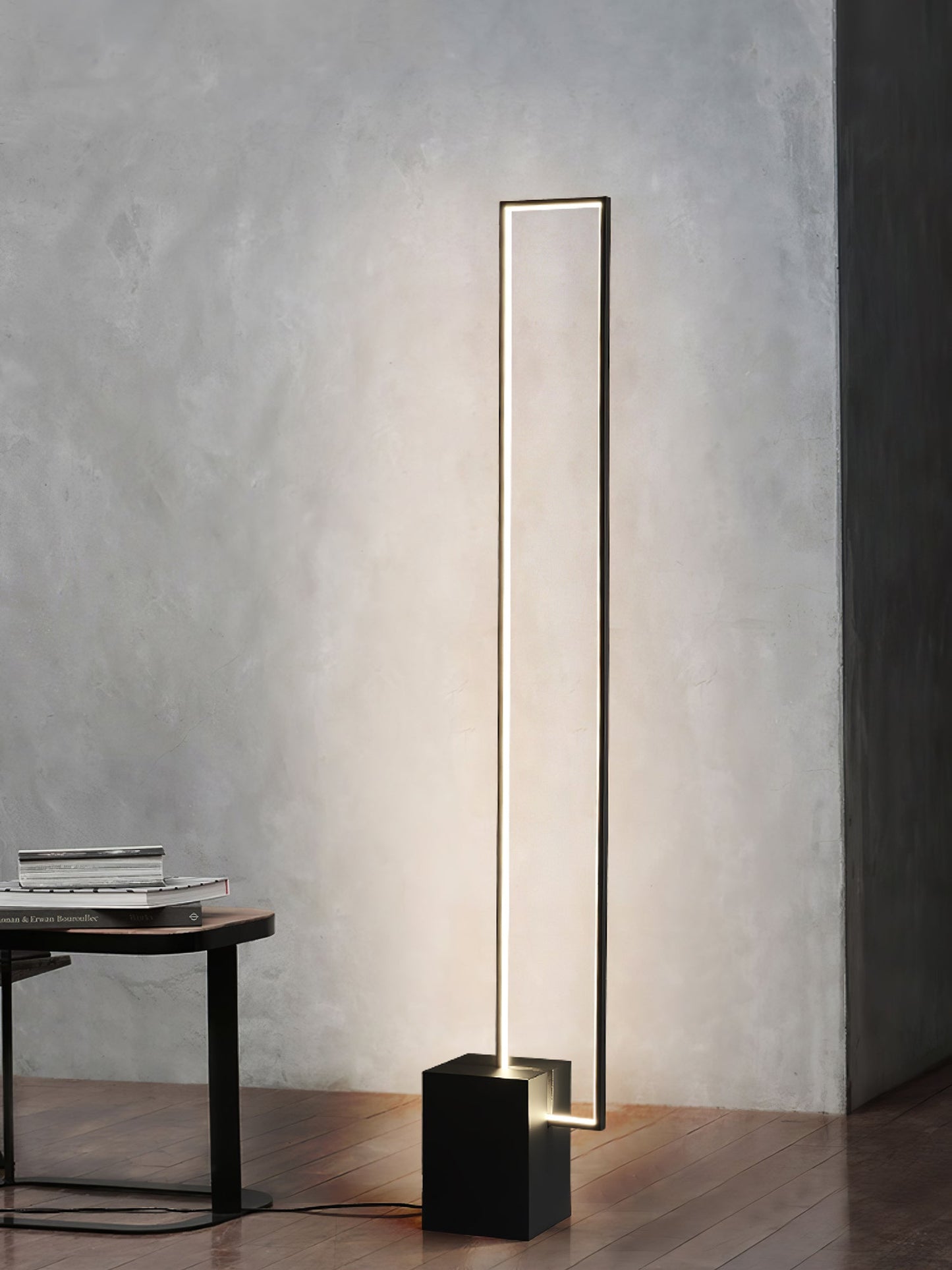 Edge Floor Lamp with Integrated LED - Modern Black Design