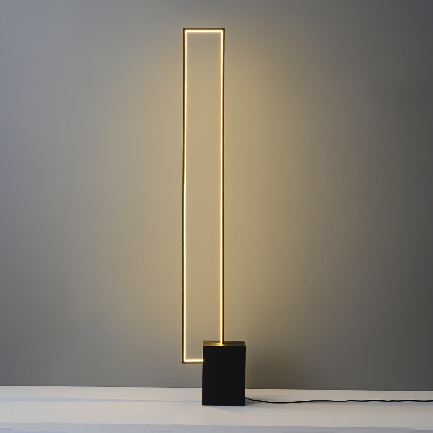 Edge Floor Lamp with Integrated LED - Modern Black Design