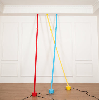 Elastica Arbitrary Floor Lamp with Adjustable LED Light