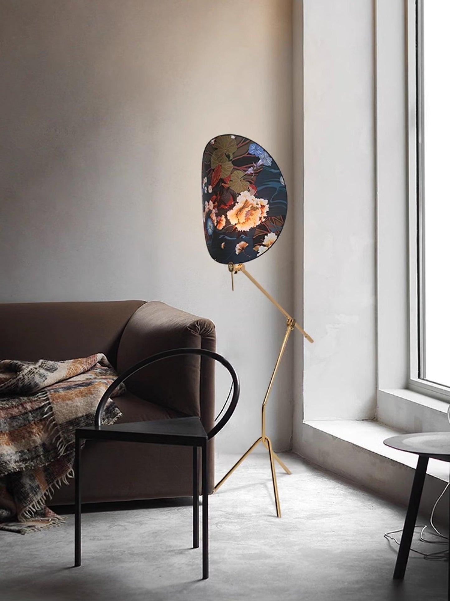 Floral Nocturne Floor Lamp – LED Brass Indoor Light