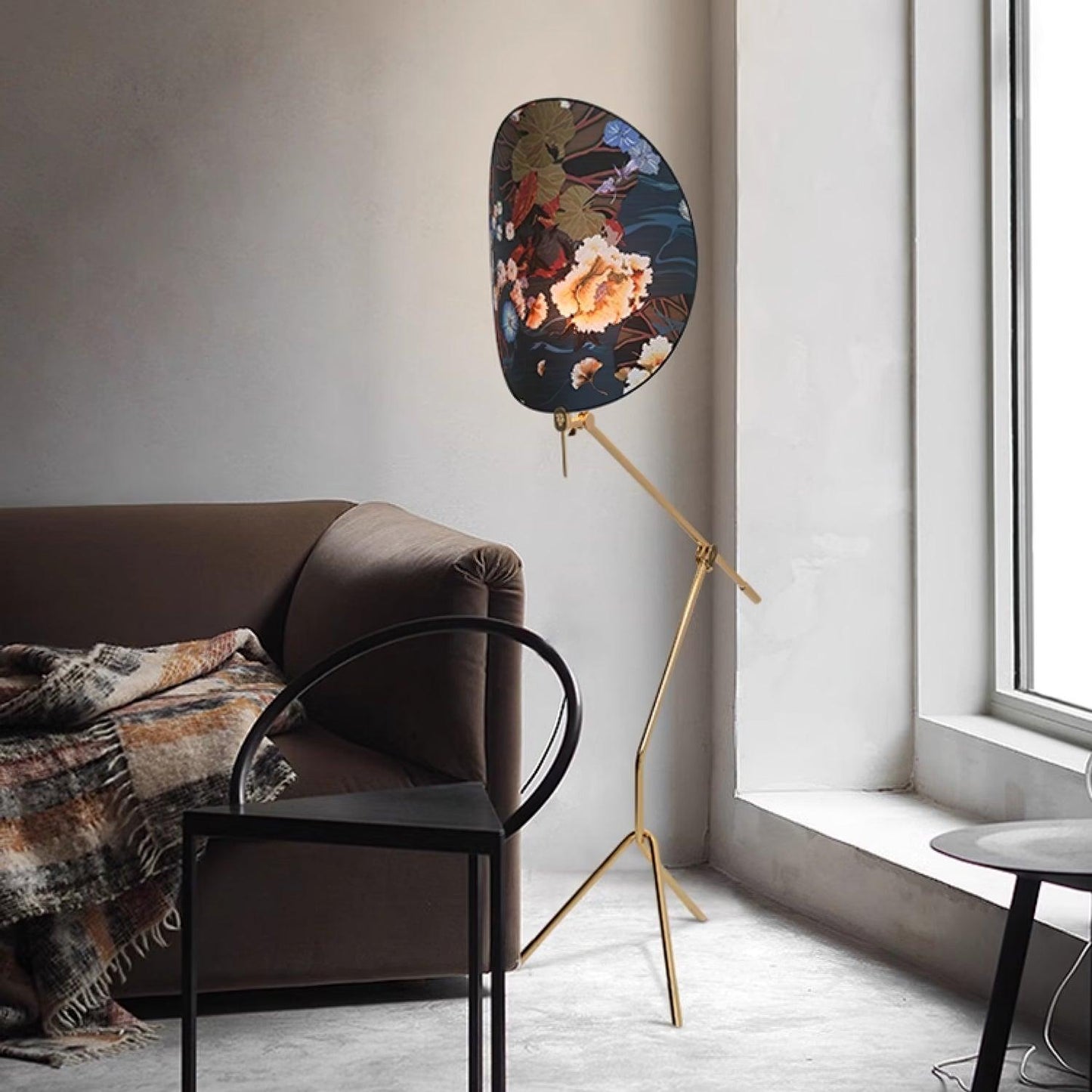 Floral Nocturne Floor Lamp – LED Brass Indoor Light
