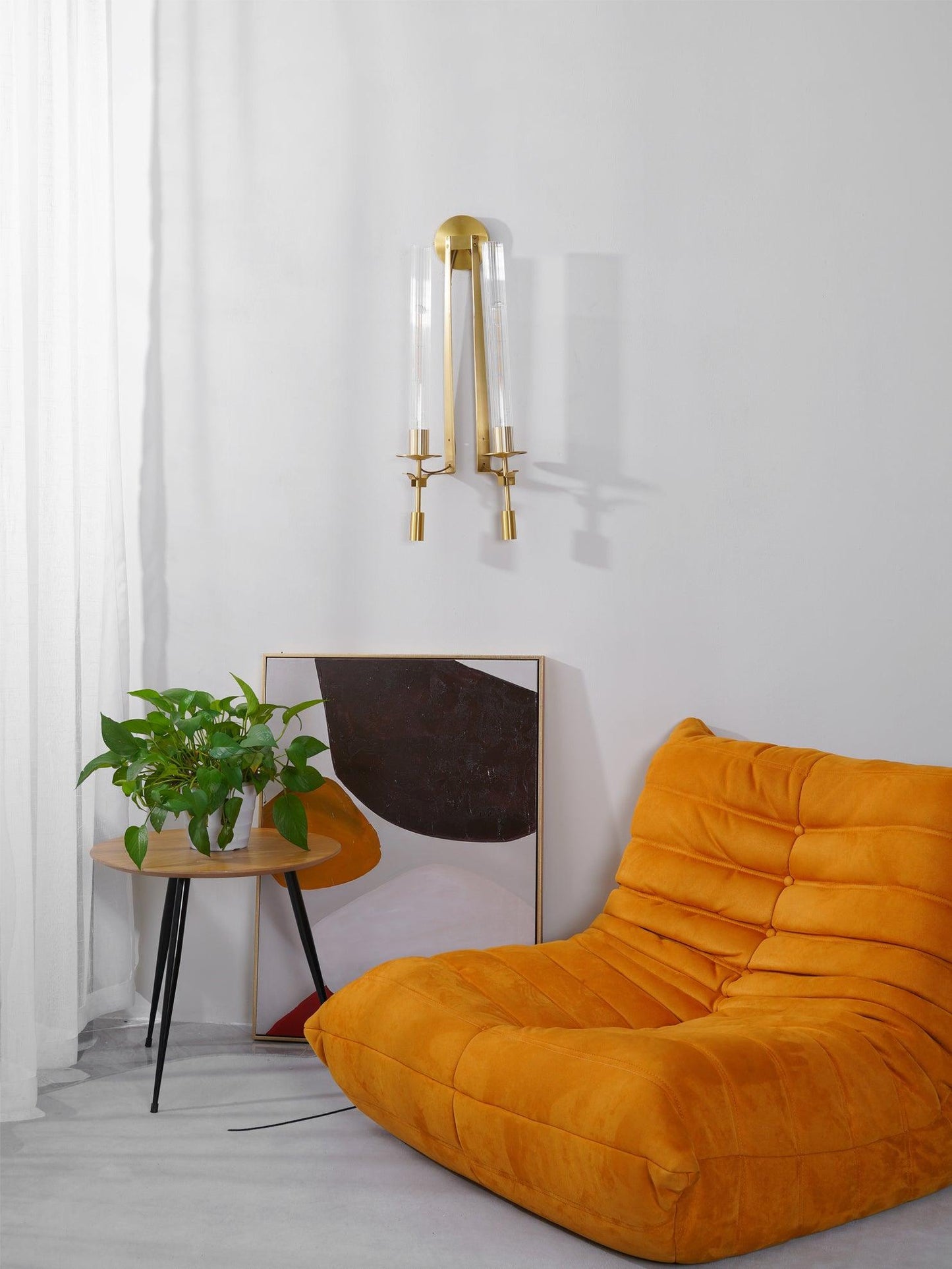 French Classicism Wall Lamp - Brass Indoor LED Light Fixture