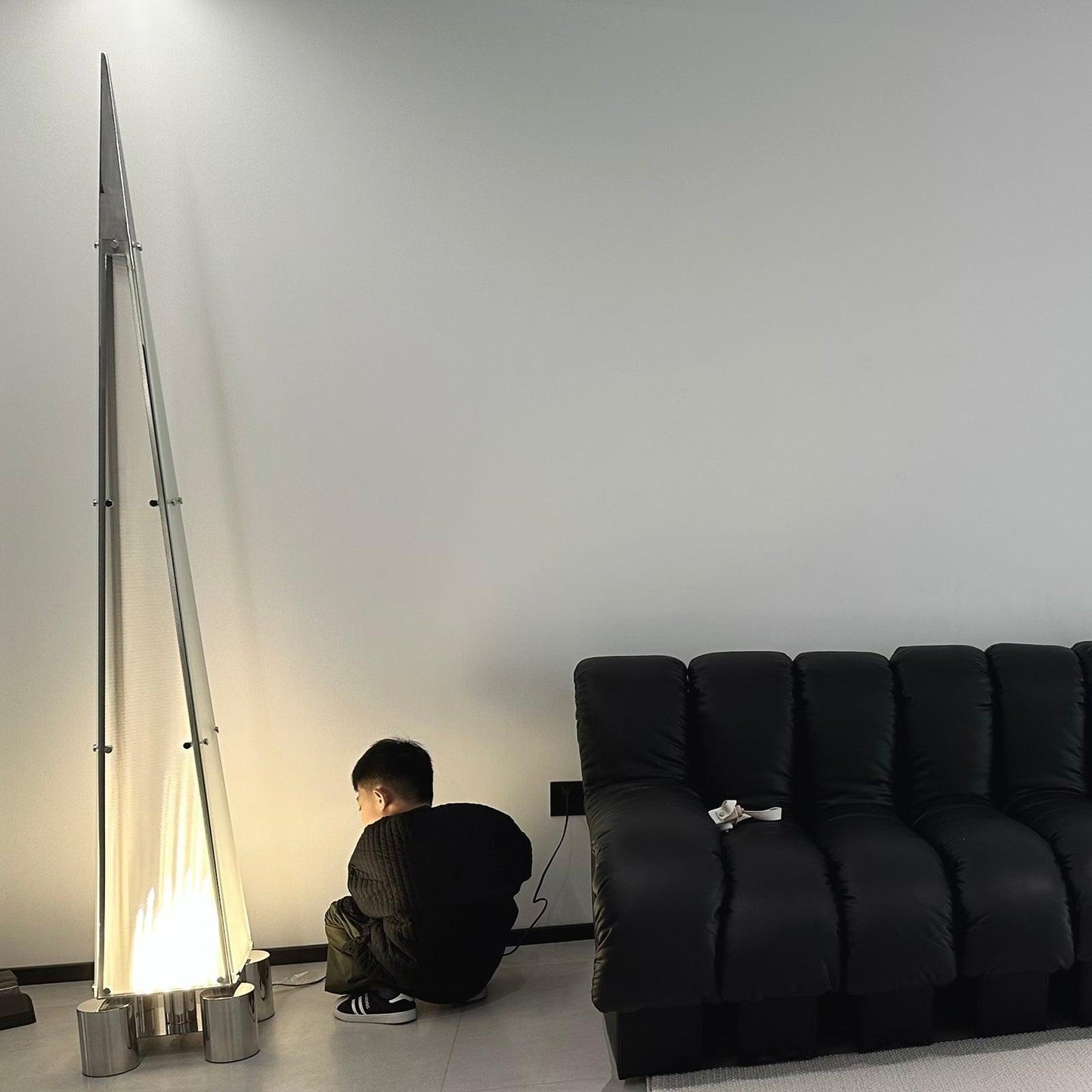 Fragment Floor Lamp - LED Glass Design, Indoor Lighting