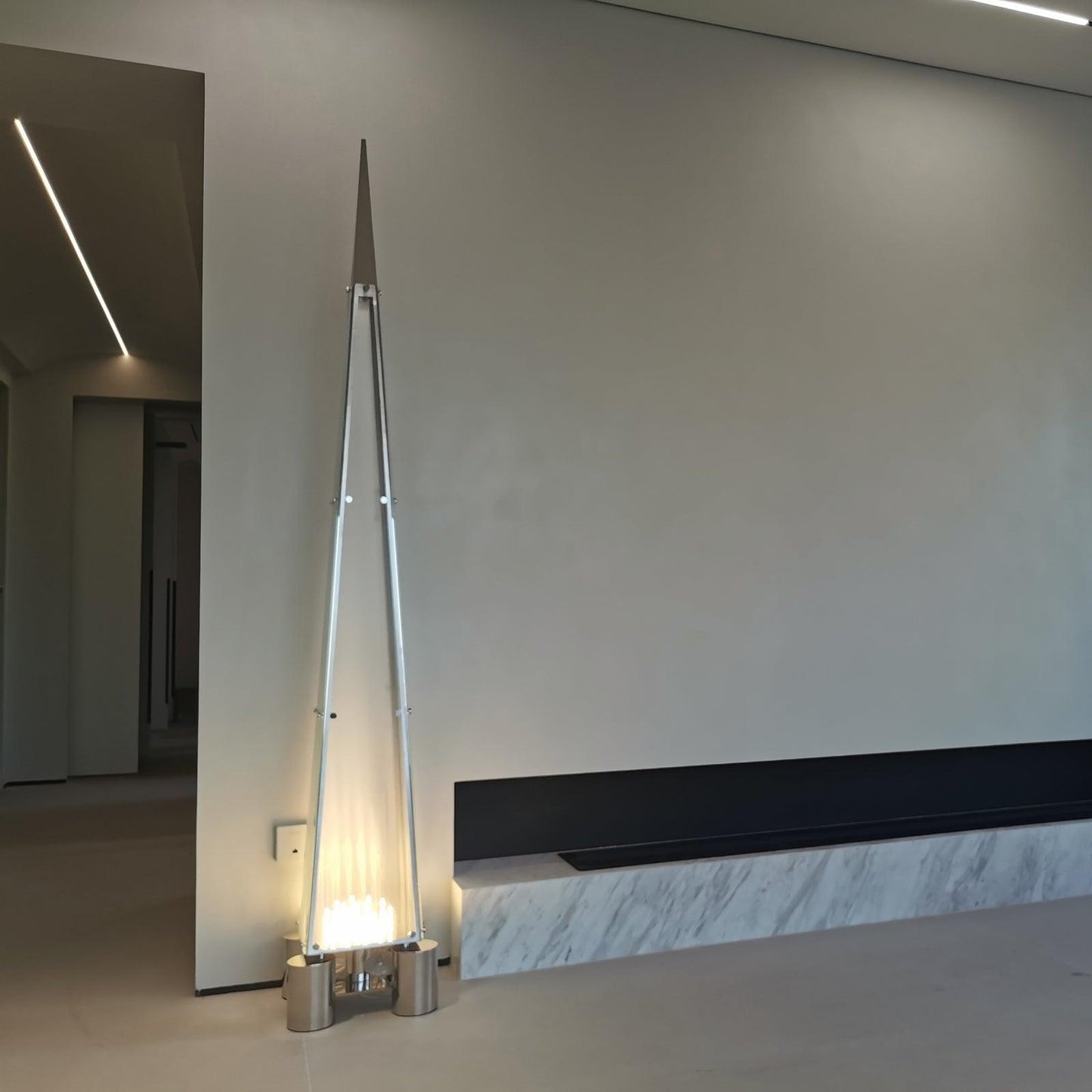 Fragment Floor Lamp - LED Glass Design, Indoor Lighting