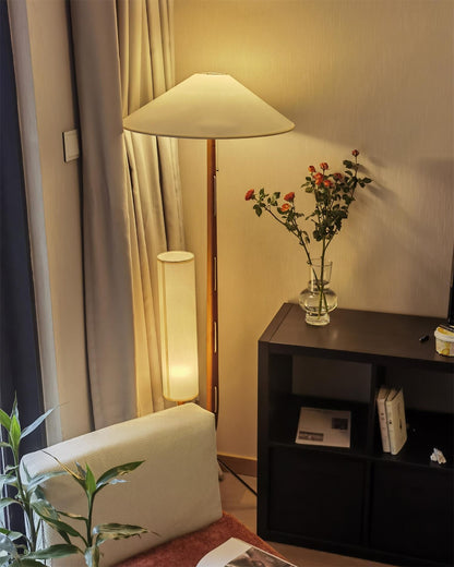 Giraffe Floor Lamp with LED Light - Mid Century Design