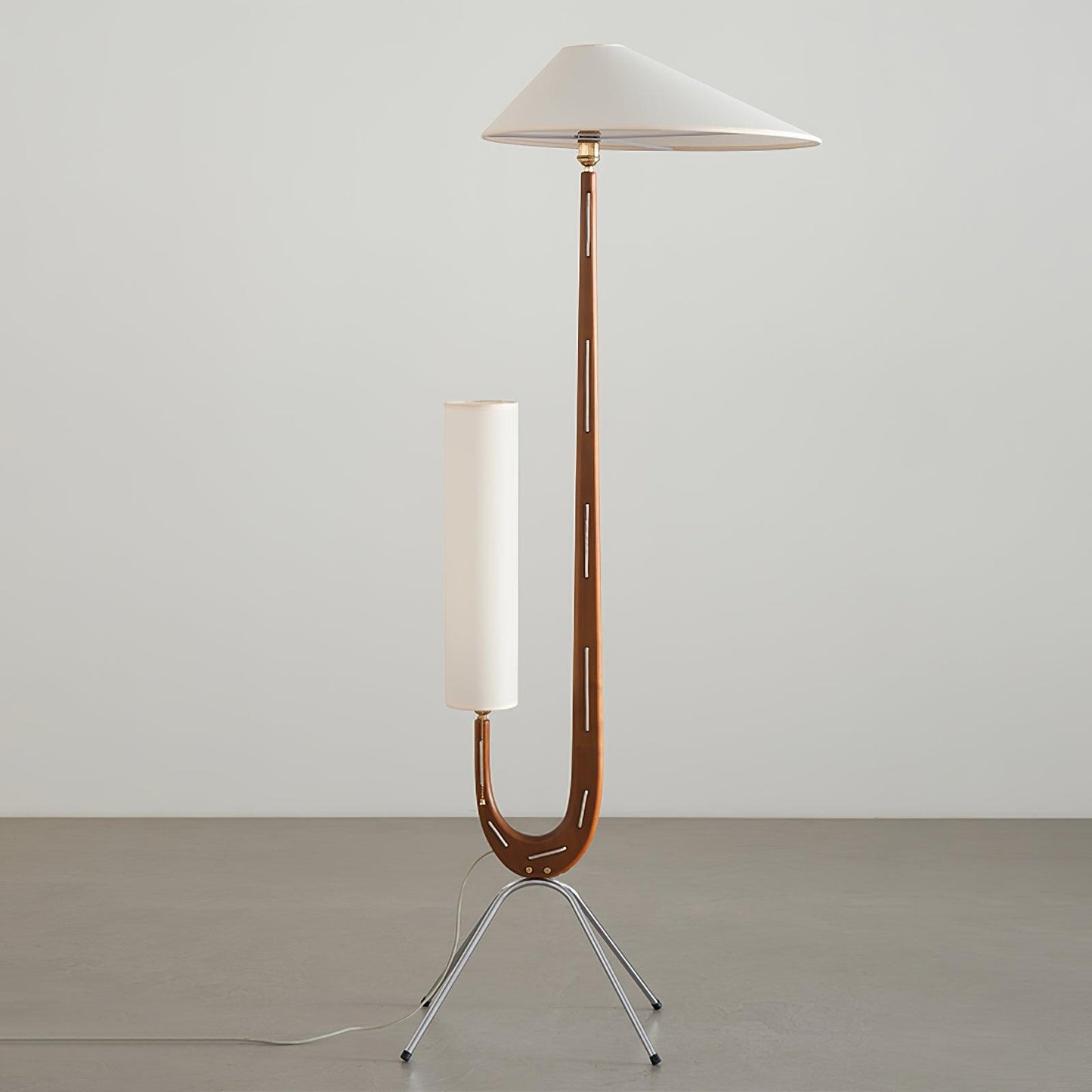 Giraffe Floor Lamp with LED Light - Mid Century Design