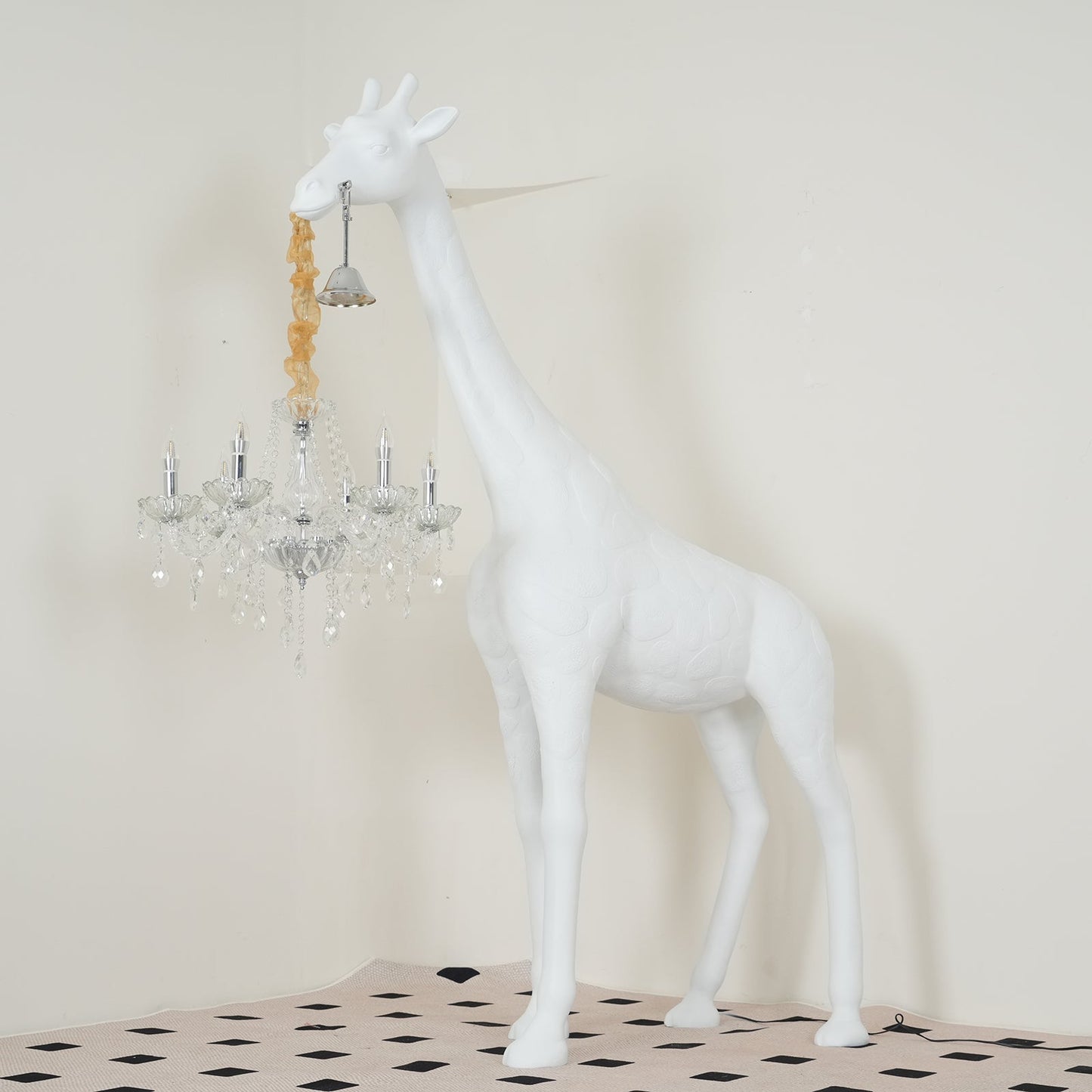 Giraffe Sculpture Floor Lamp with Crystal Chandelier Light