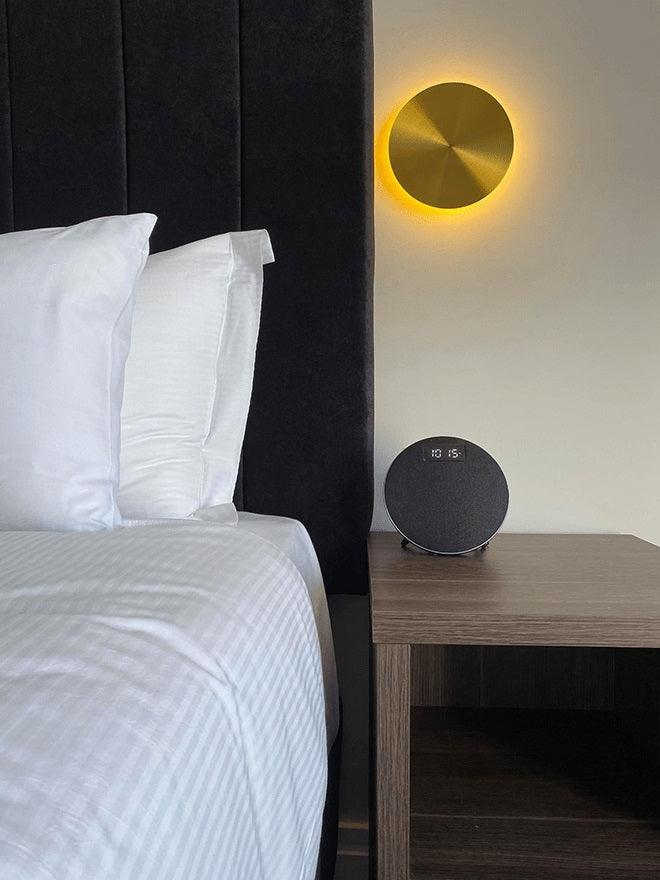 Gossa Wall Lamp - LED Indoor Light Fixture, Brass & White