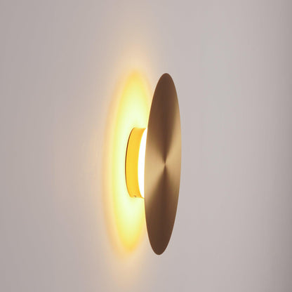 Gossa Wall Lamp - LED Indoor Light Fixture, Brass & White