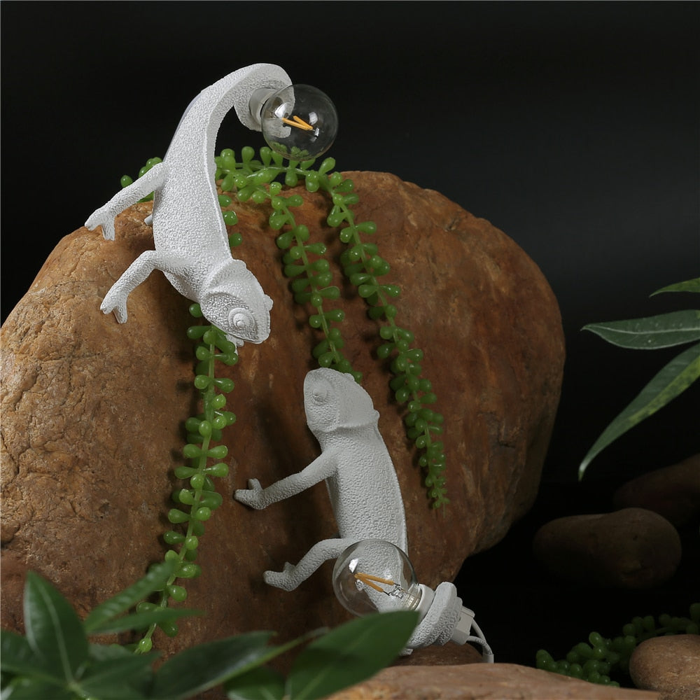 Frendorf Resin Gecko Table Lamp LED Decorative Lighting