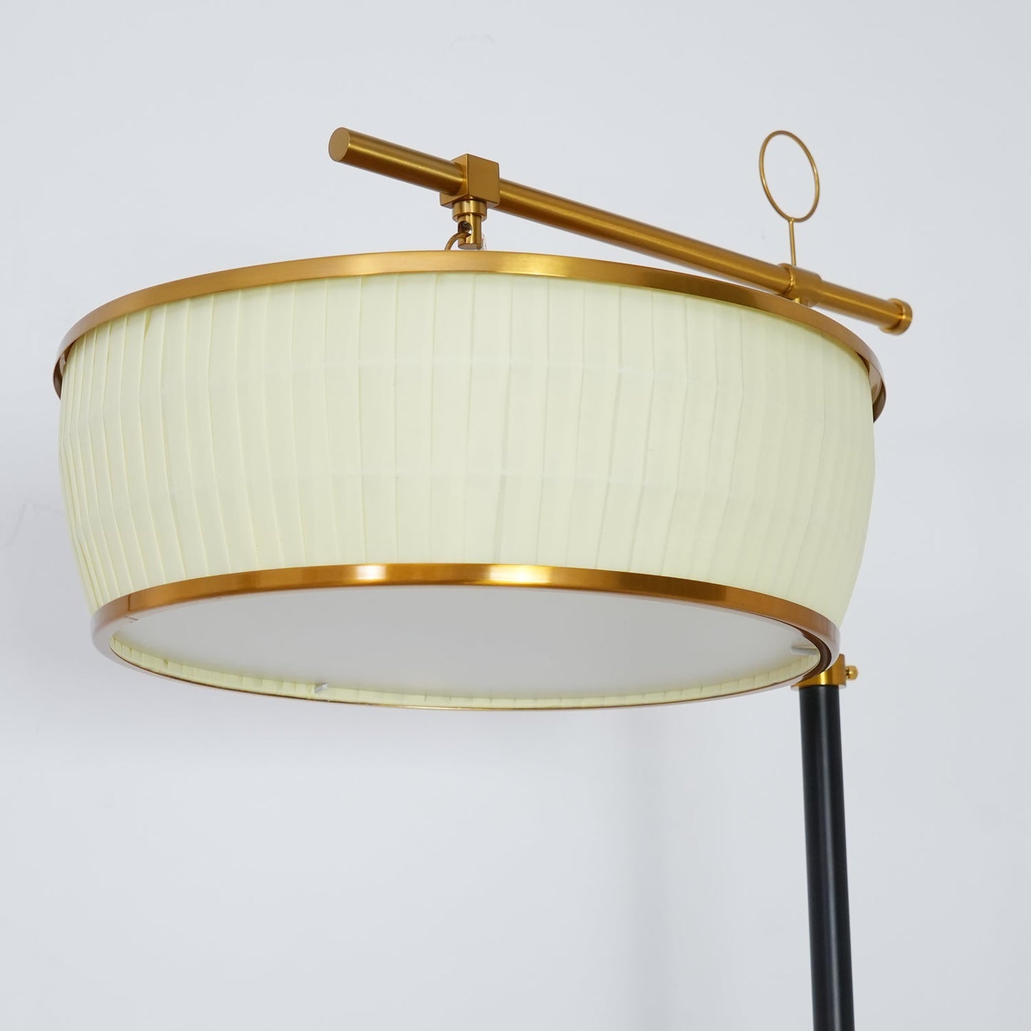 Hejun Fabric Floor Lamp with LED Bulb - Indoor Lighting