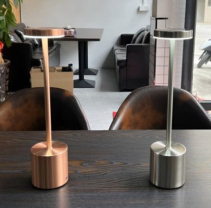 Retro-Inspired LED Table Lamp with Wireless USB Charging