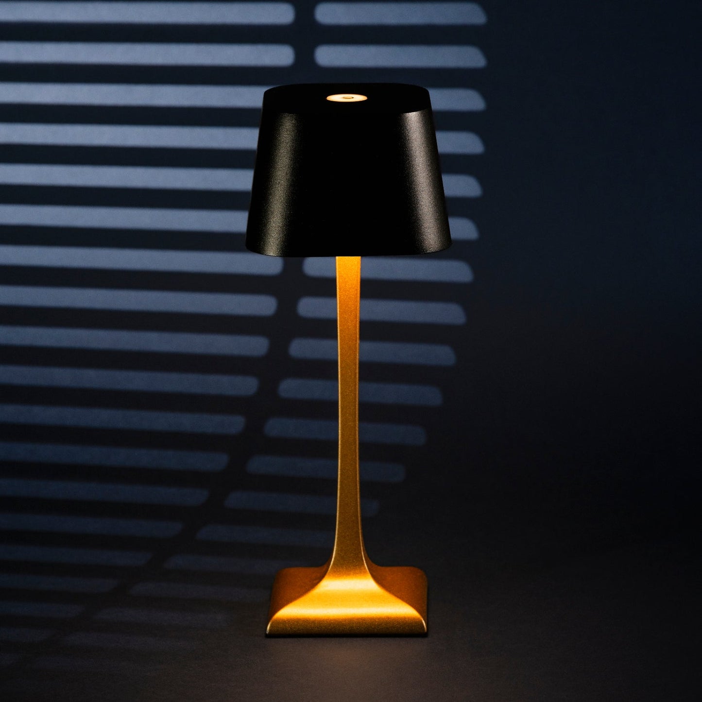 Luna ISEO Cordless Designer Lamp – Indoor & Outdoor Elegance