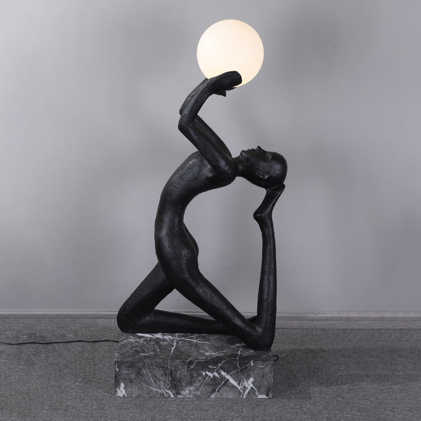 Isadora Sculpture Floor Lamp - Modern LED Indoor Lighting