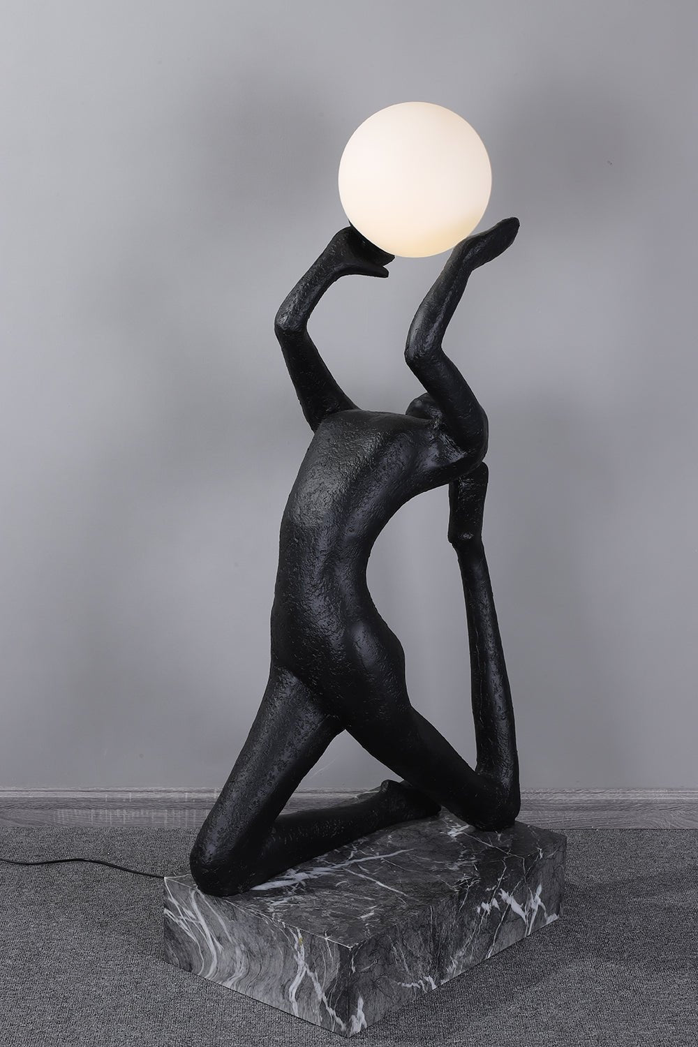 Isadora Sculpture Floor Lamp - Modern LED Indoor Lighting