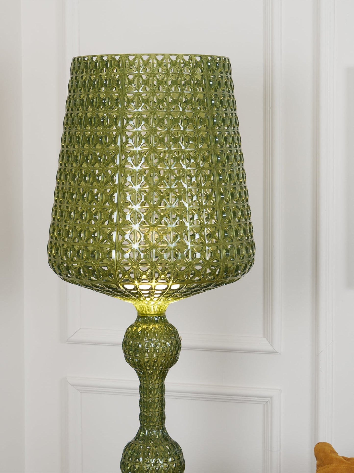 Kabuki Floor Lamp with LED Light - Acrylic, Dimmable, Indoor
