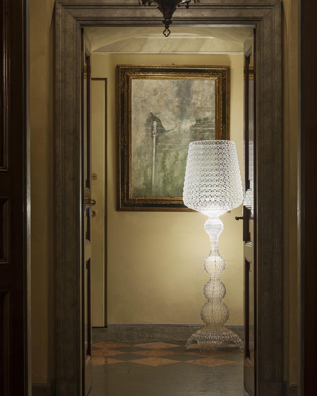 Kabuki Floor Lamp with LED Light - Acrylic, Dimmable, Indoor