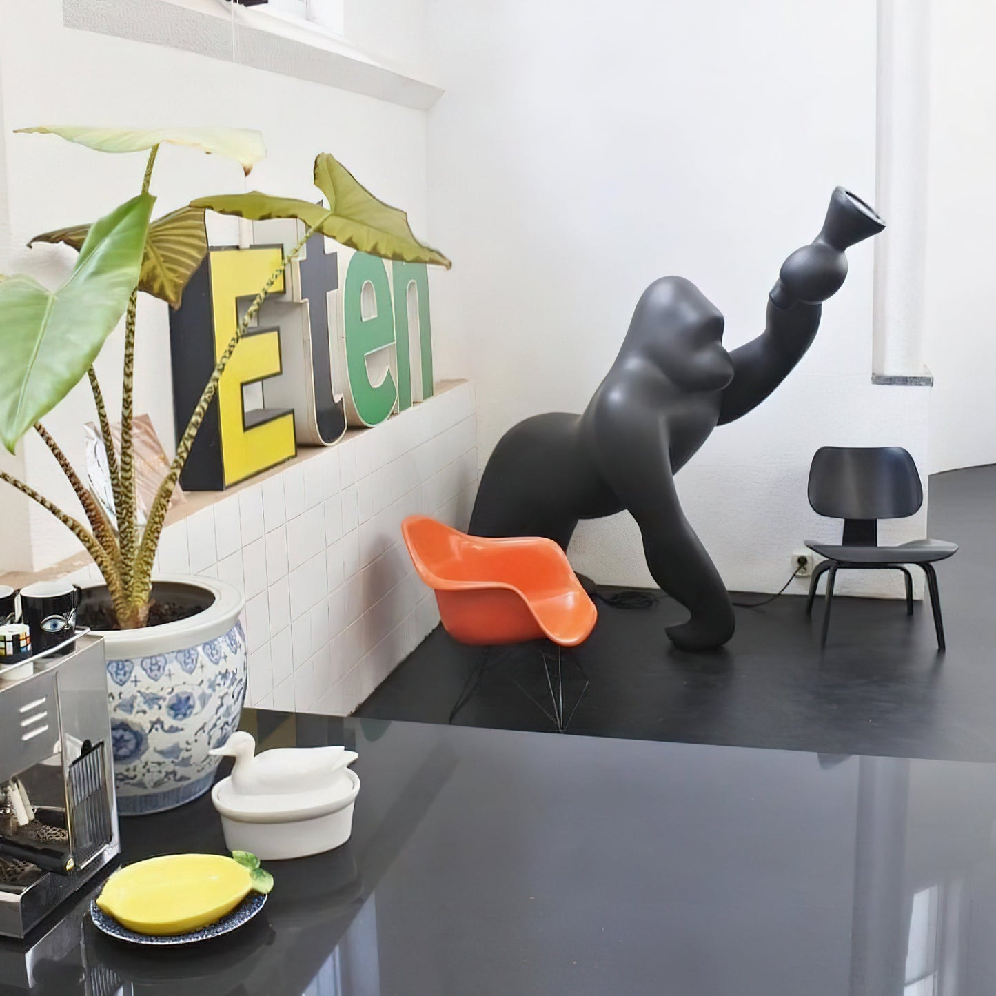 Kong Floor Lamp with Adjustable Arm - Modern LED Lighting