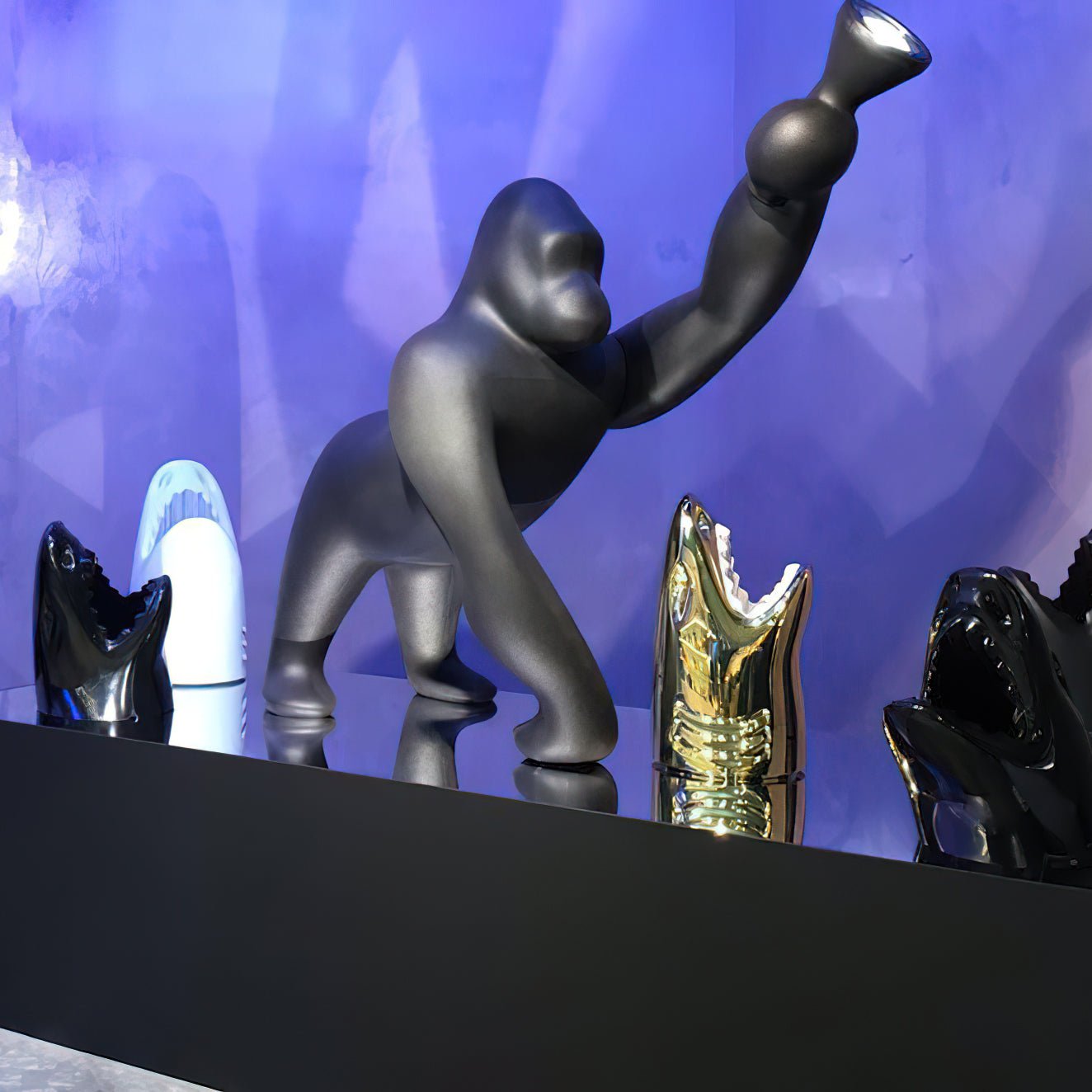 Kong Floor Lamp with Adjustable Arm - Modern LED Lighting