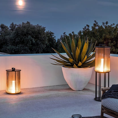 Lantern Garden Solar Outdoor Light with Remote Control