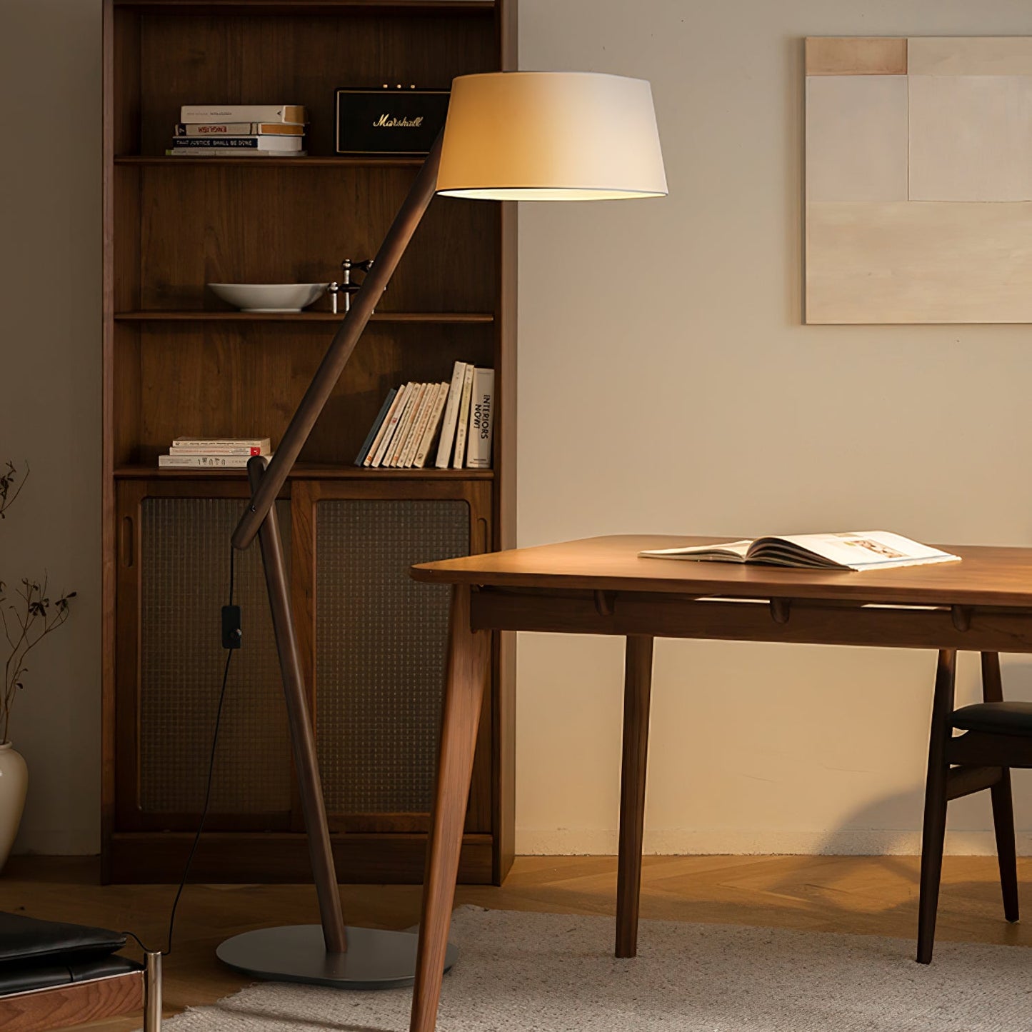 Lean Pivot Floor Lamp with Adjustable Arm LED Light
