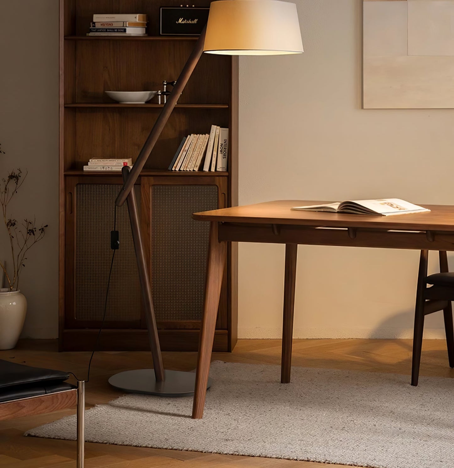 Lean Pivot Floor Lamp with Adjustable Arm LED Light