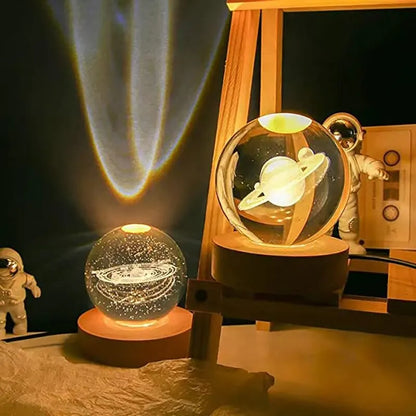 Moderne Solar Table Lamp - Solar Powered LED Light for Home and Garden