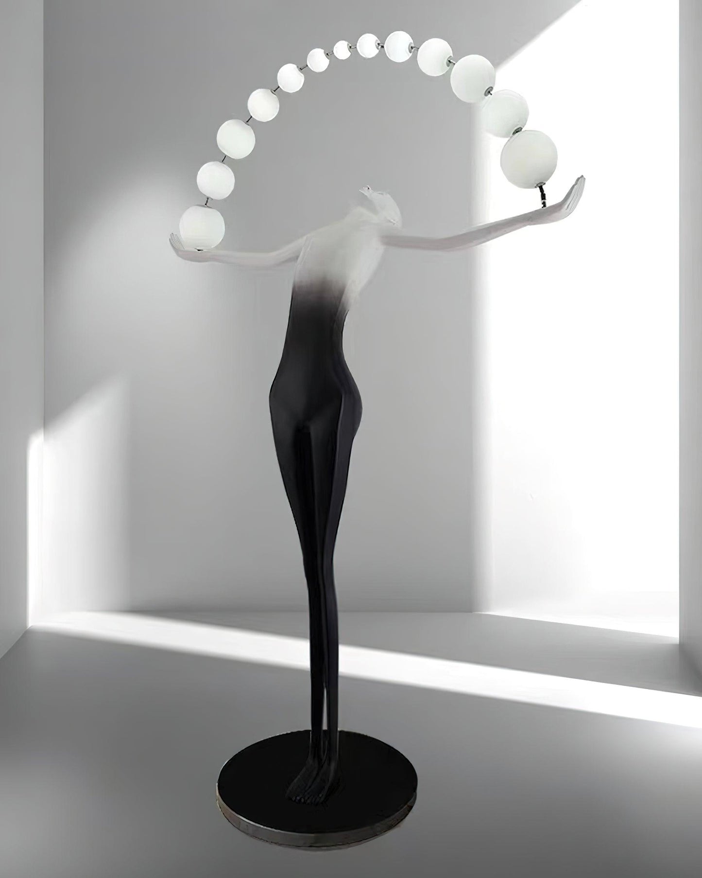 Statue of Liberty Floor Lamp with LED Light - Black Design