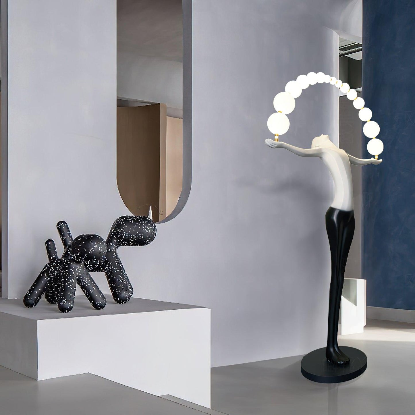 Statue of Liberty Floor Lamp with LED Light - Black Design