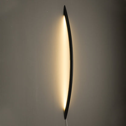 Linea Wood Wall Light - LED Indoor Minimalist Design