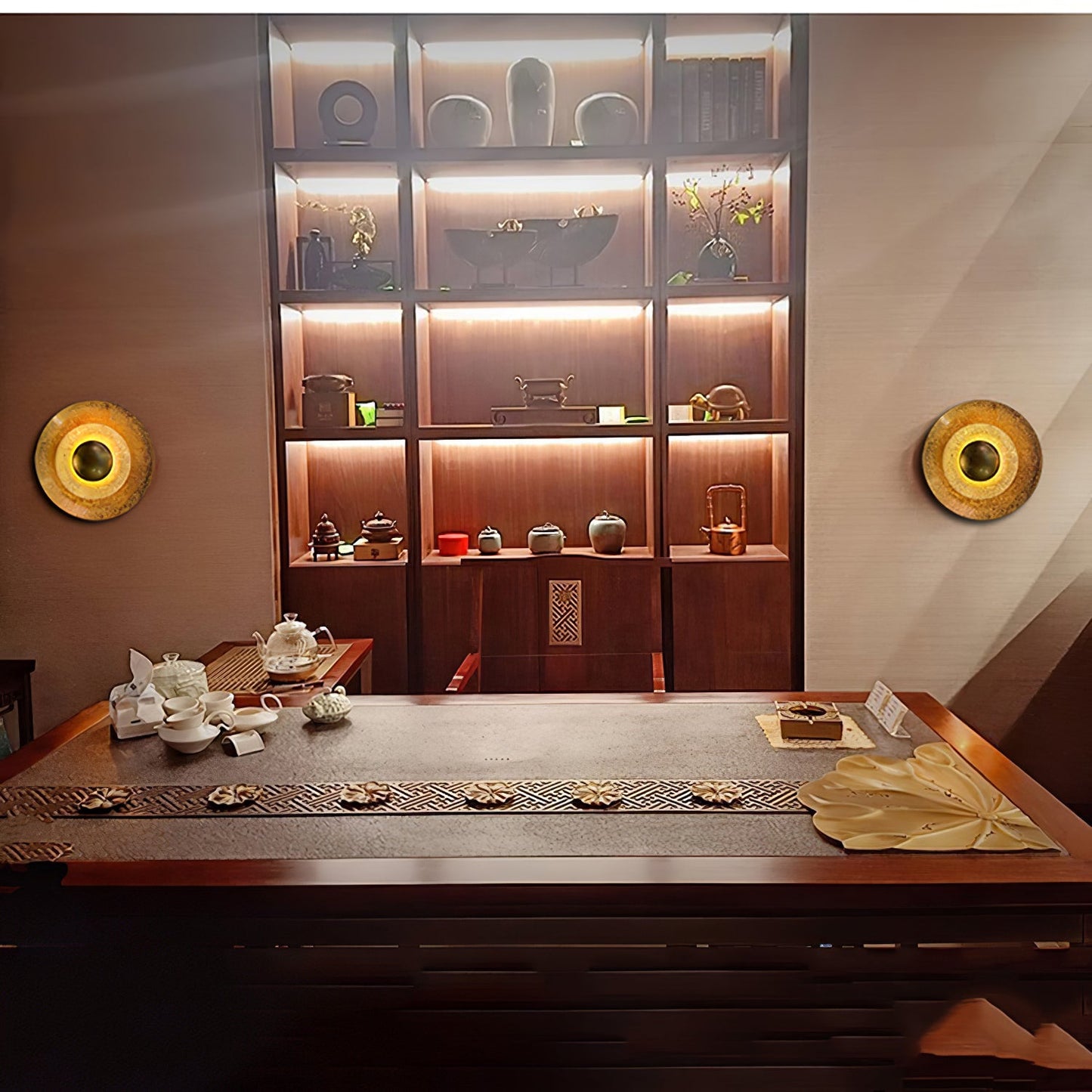 Machine Wall Lamp with LED Lighting - Modern Gold Design