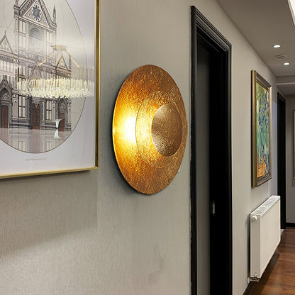 Machine Wall Lamp with LED Lighting - Modern Gold Design