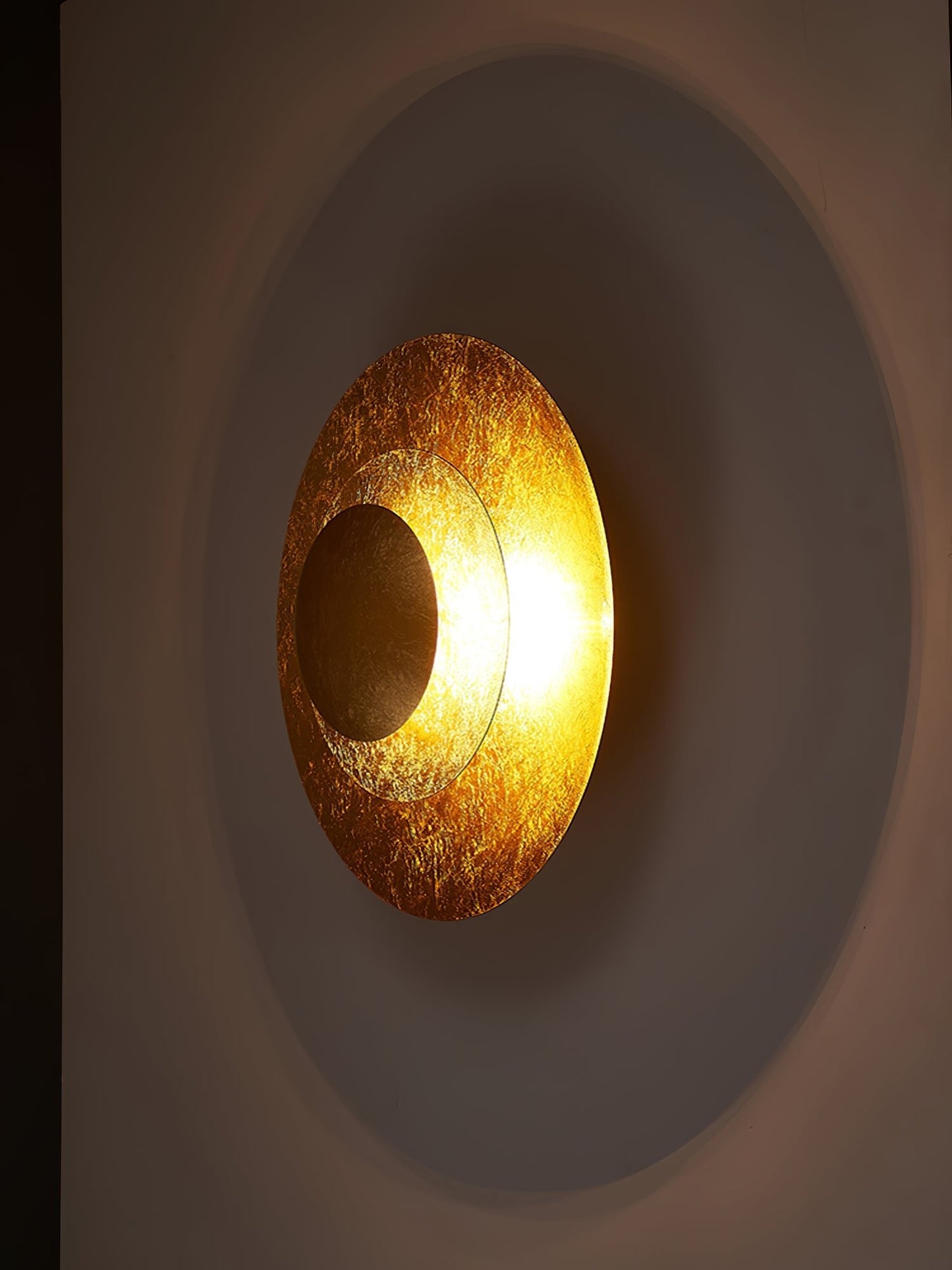 Machine Wall Lamp with LED Lighting - Modern Gold Design