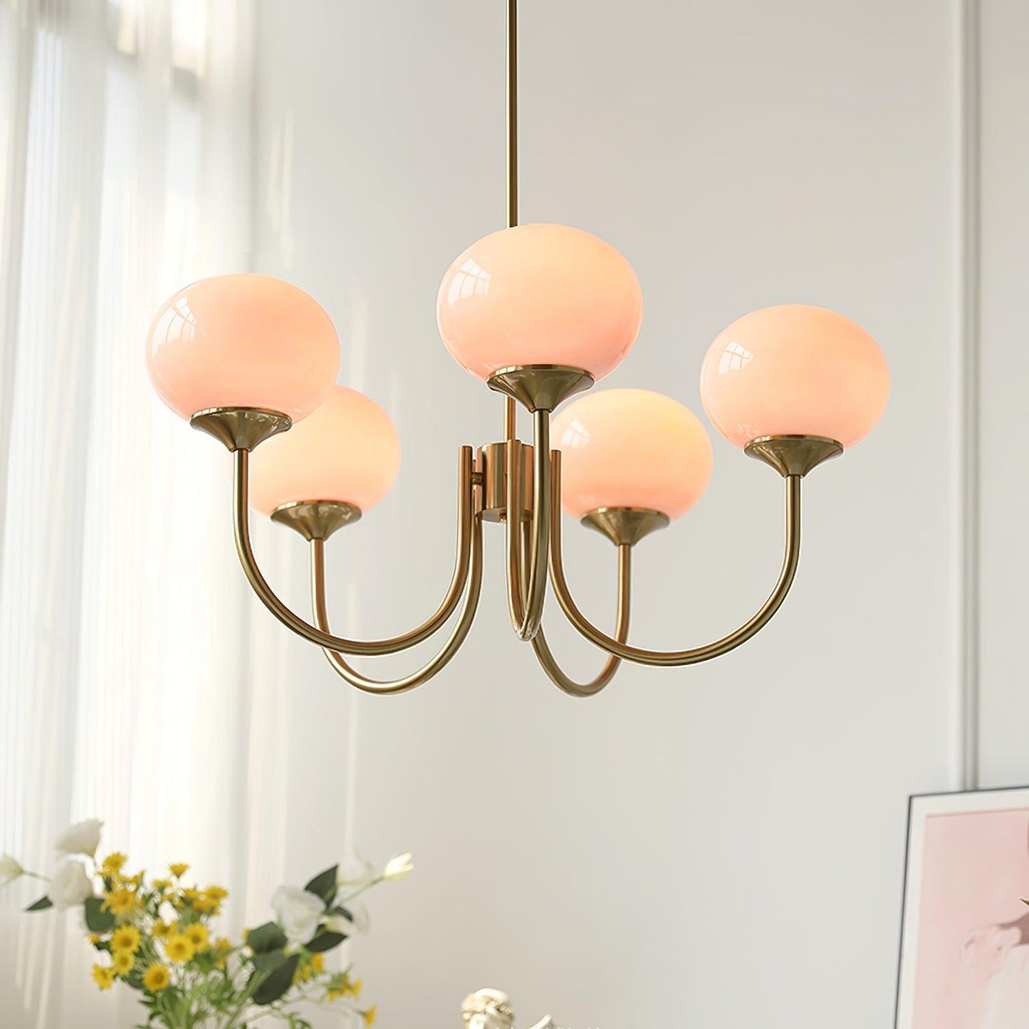 Marshmallow Chandelier – Modern Elegance in a Statement Design