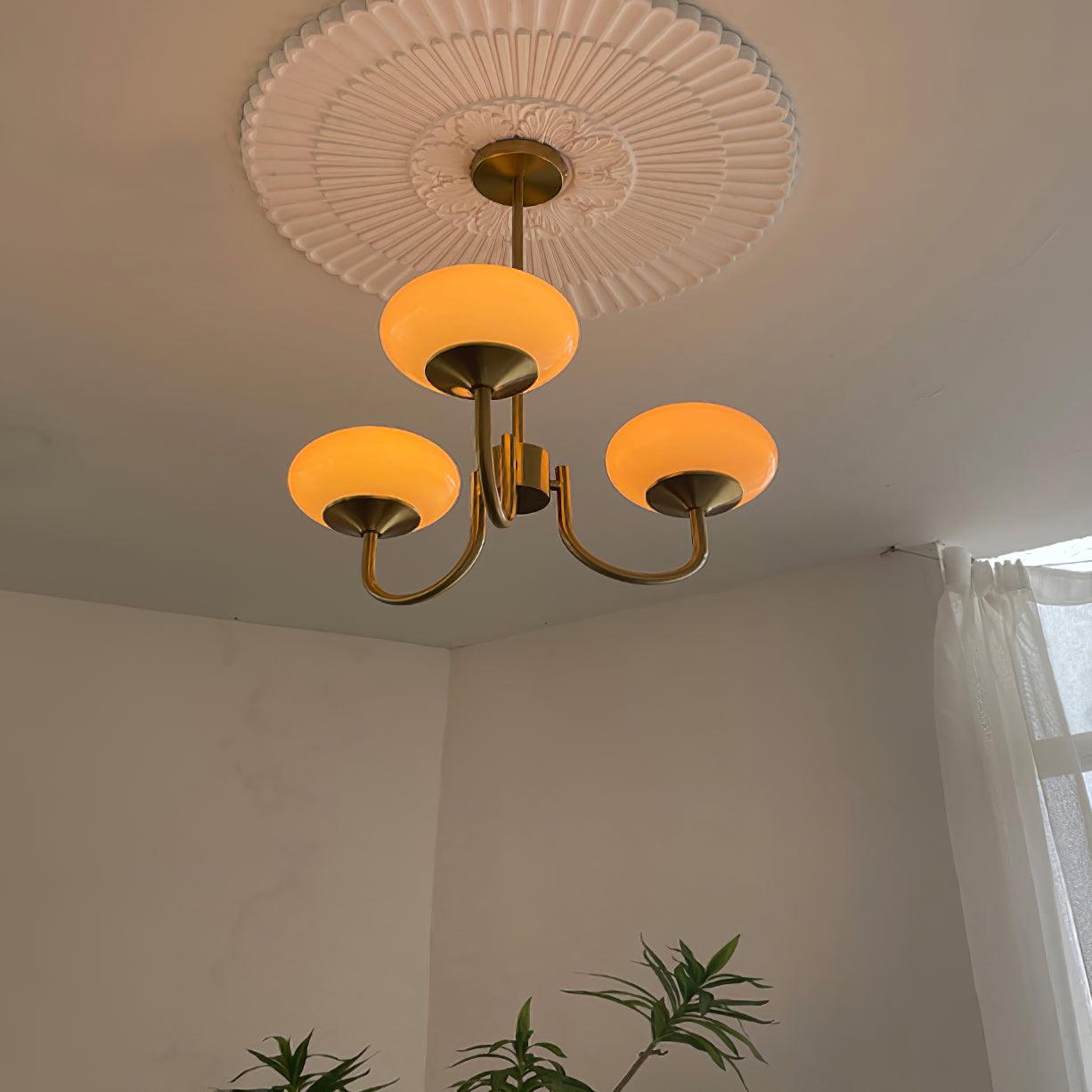 Marshmallow Chandelier – Modern Elegance in a Statement Design