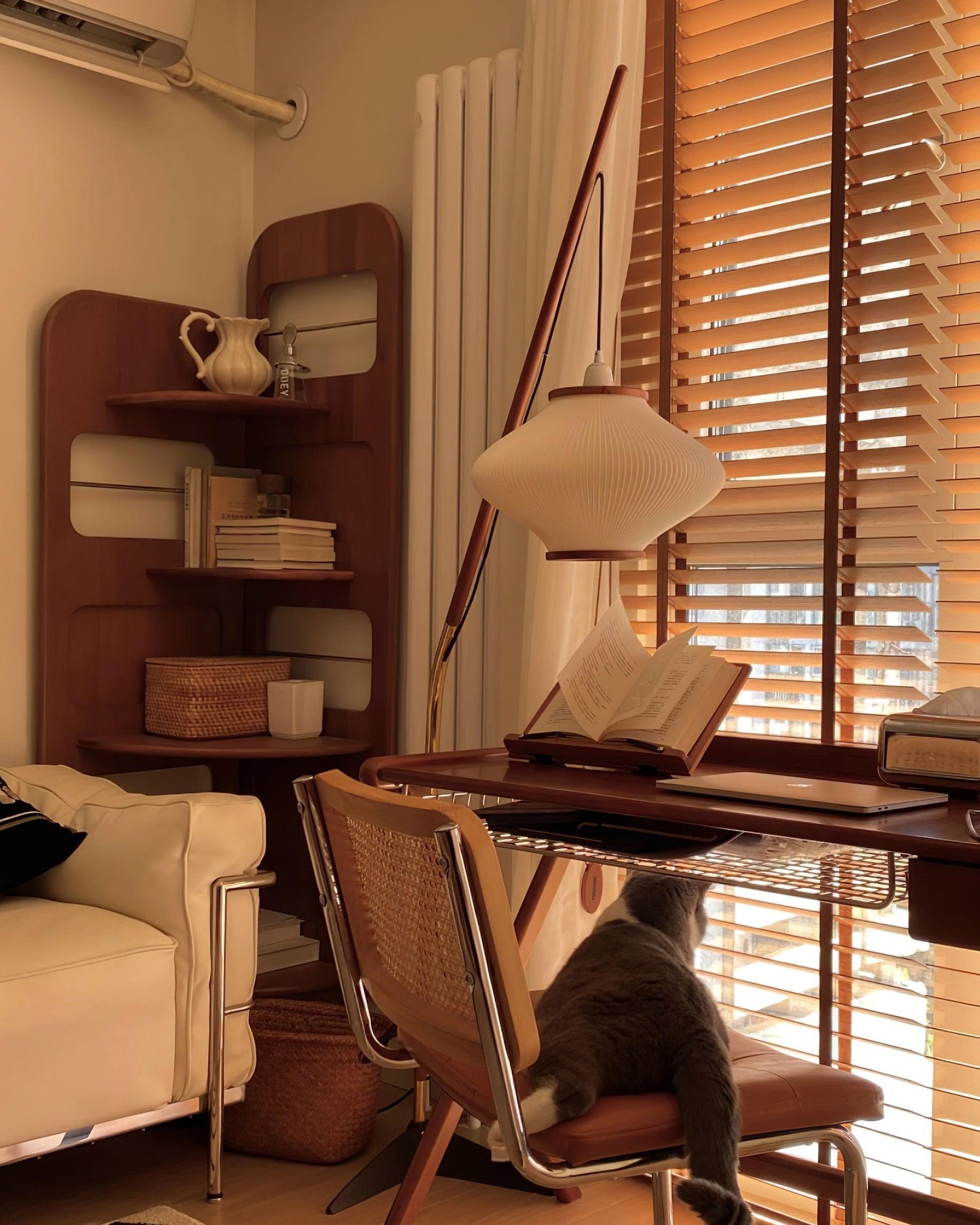 Matsusu Floor Lamp LED Brass Ash Wood Indoor Lighting