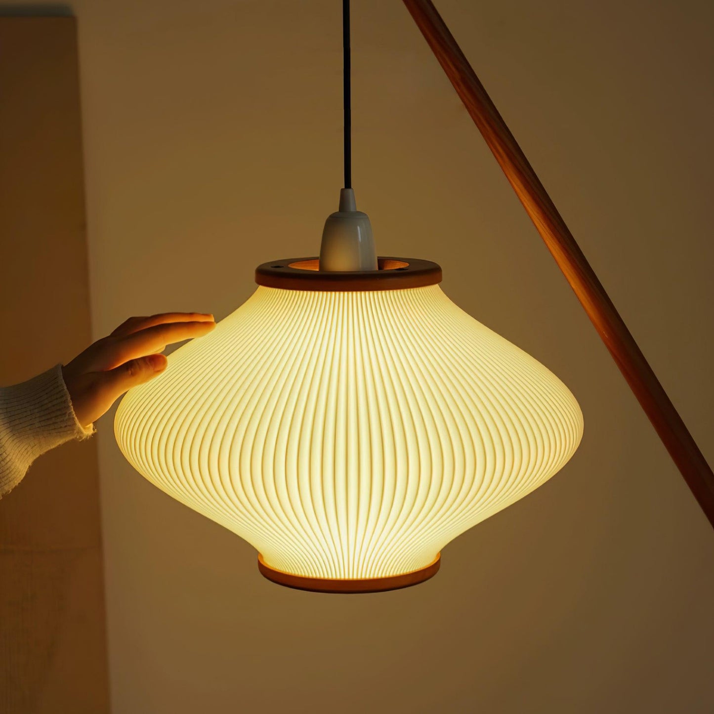 Matsusu Floor Lamp LED Brass Ash Wood Indoor Lighting