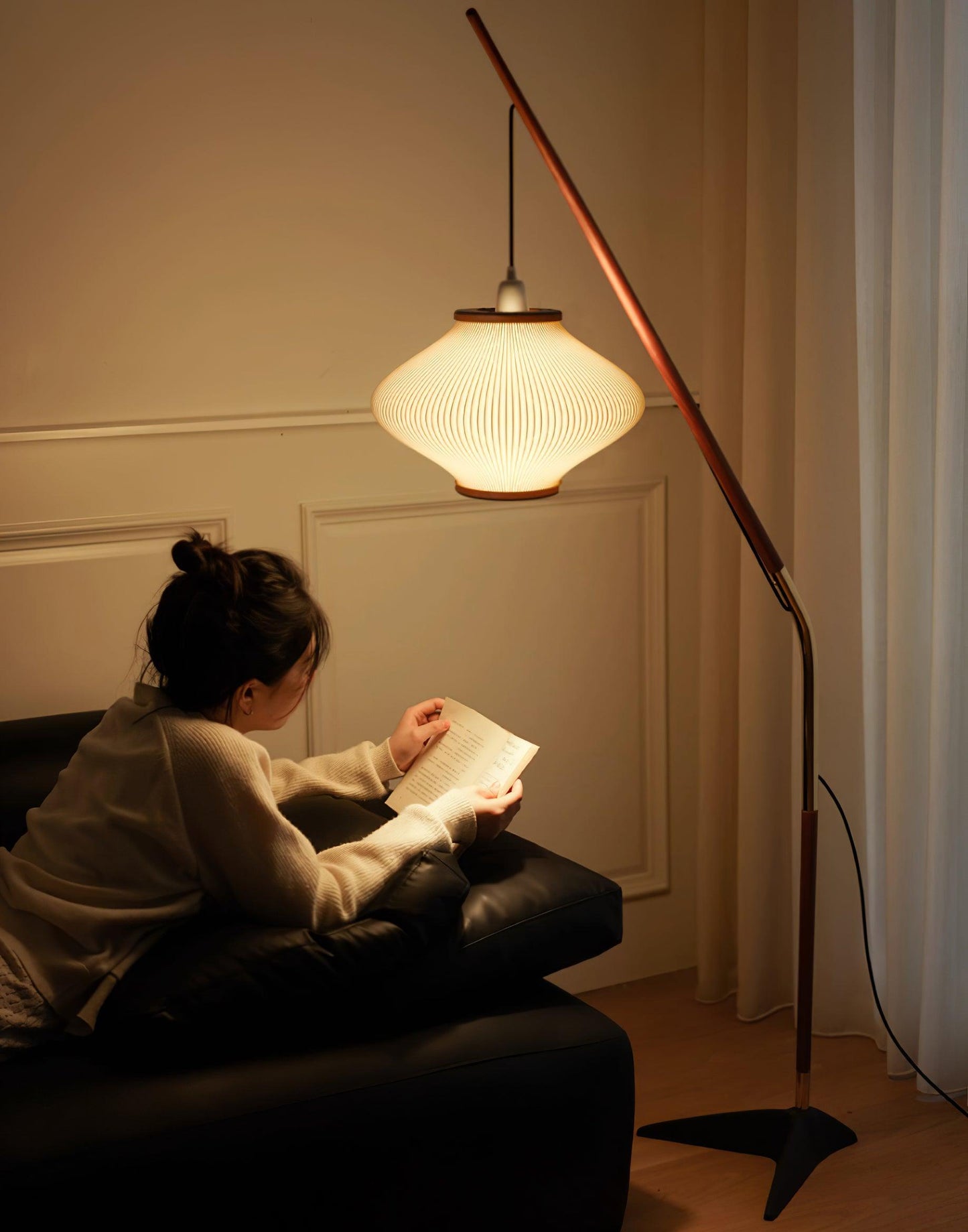 Matsusu Floor Lamp LED Brass Ash Wood Indoor Lighting