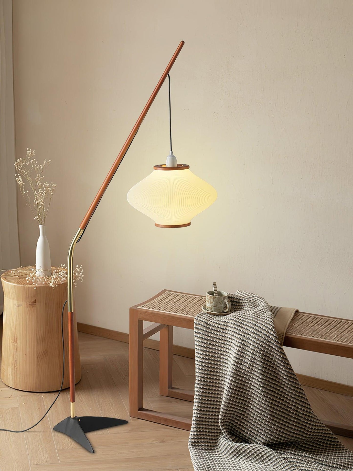 Matsusu Floor Lamp LED Brass Ash Wood Indoor Lighting