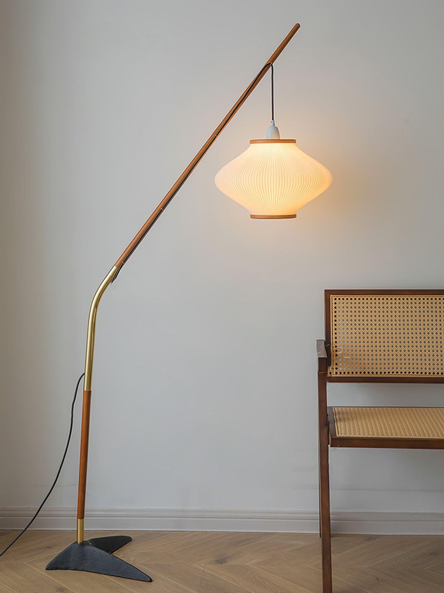 Matsusu Floor Lamp LED Brass Ash Wood Indoor Lighting