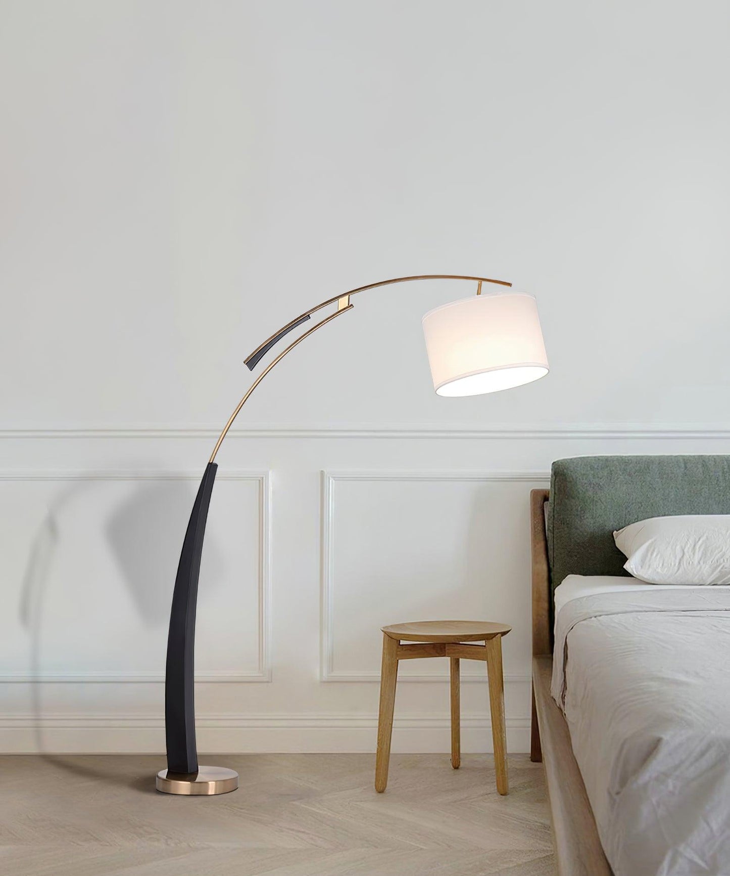 Matterhorn Arc Floor Lamp - LED Indoor Lighting Black Gold