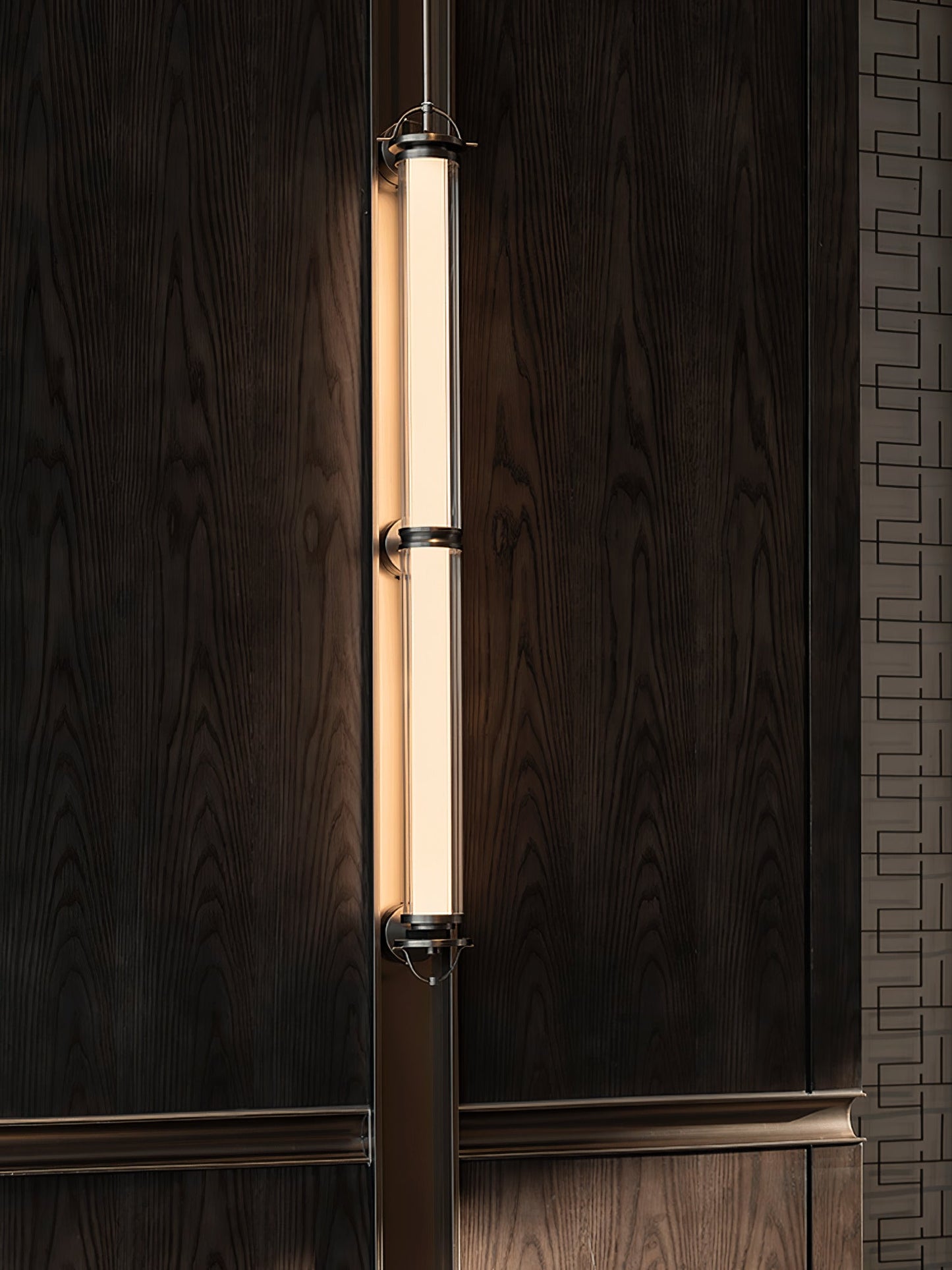 Meridian Vertical Wall Sconce LED Indoor Lighting Fixture