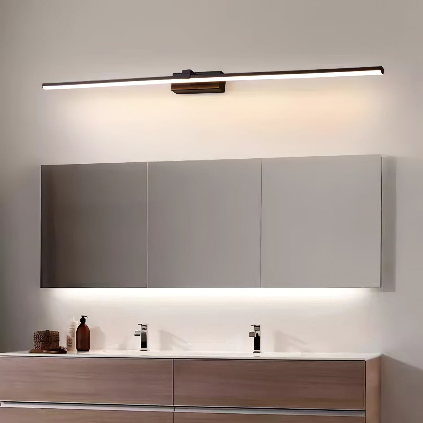 Metal Linear Mirror Wall Light with LED - Black Finish