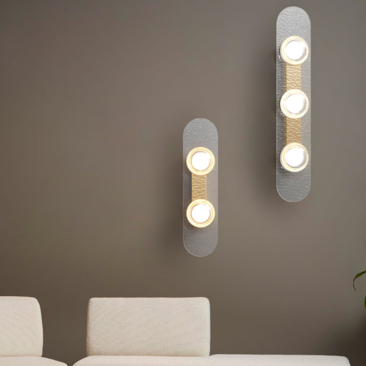 Modulo Brass Wall Light with LED - Elegant Wall Sconce
