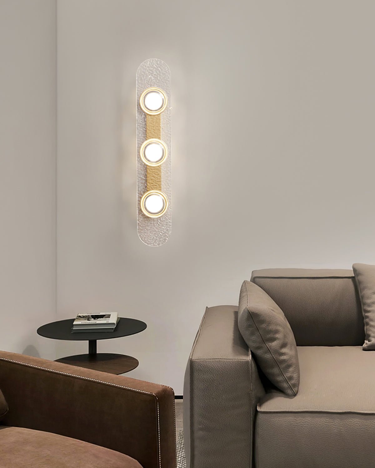 Modulo Brass Wall Light with LED - Elegant Wall Sconce