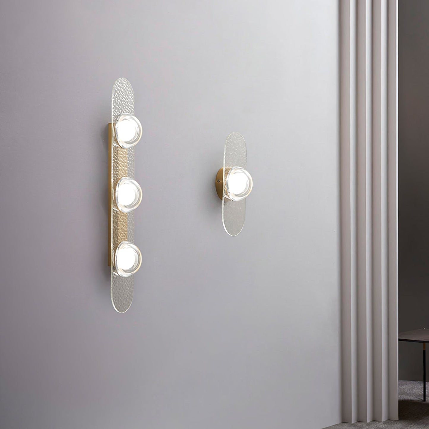 Modulo Brass Wall Light with LED - Elegant Wall Sconce